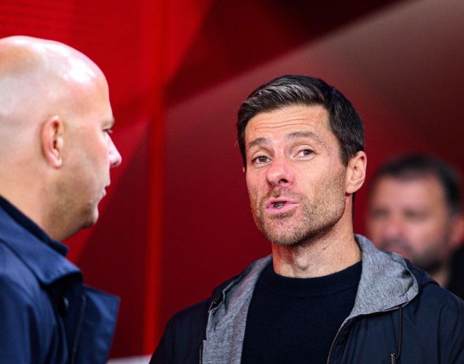 arne slot xabi alonso