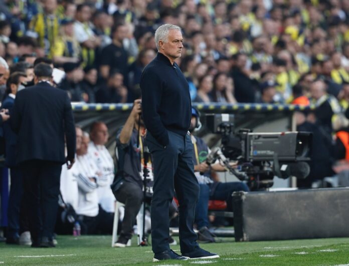 Jose Mourinho sur